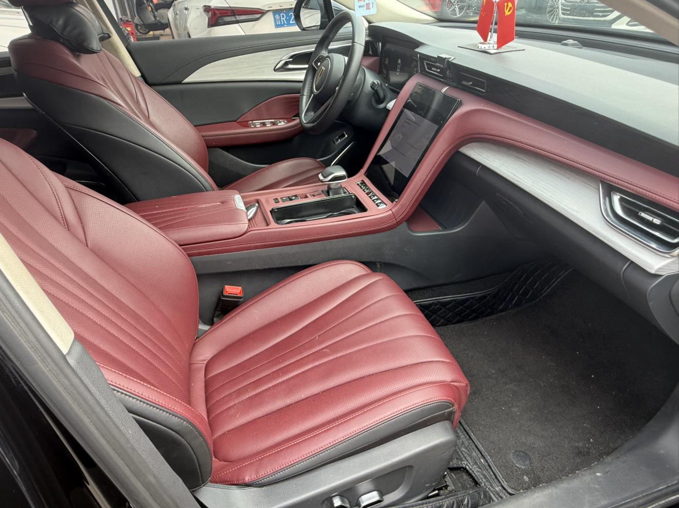 Hongqi H5 2024 thumb 5