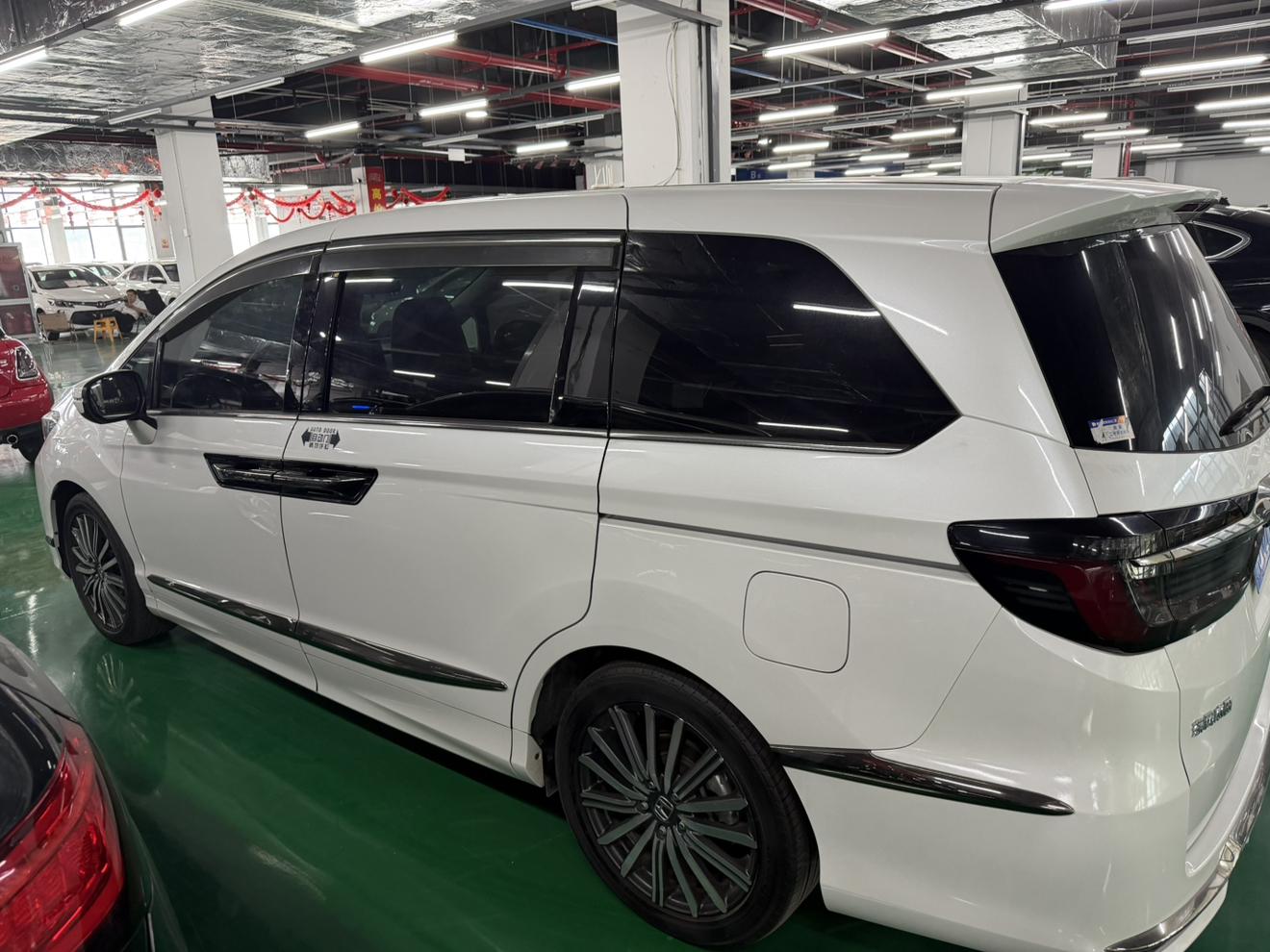 Honda Elysion 2022 thumb 6