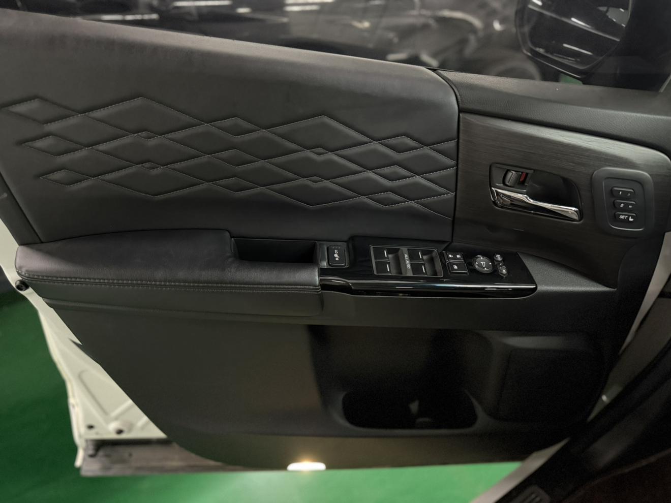 Honda Elysion 2022 thumb 8
