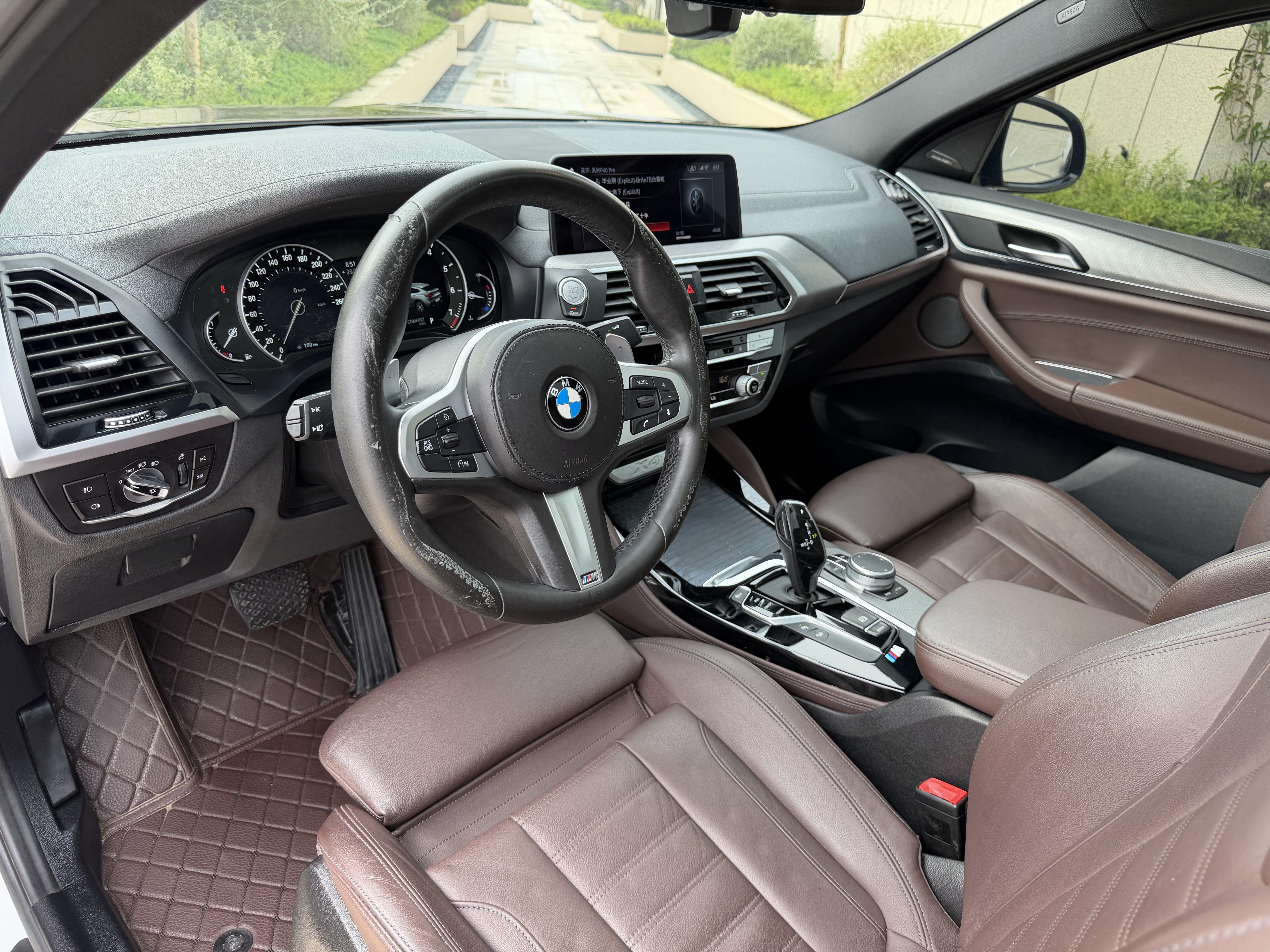 BMW X4 2019 thumb 9