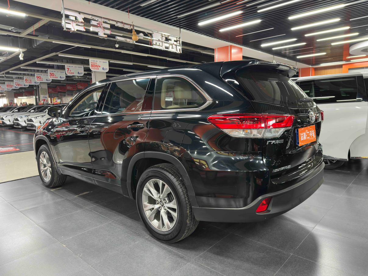 Toyota Highlander 2021 thumb 2