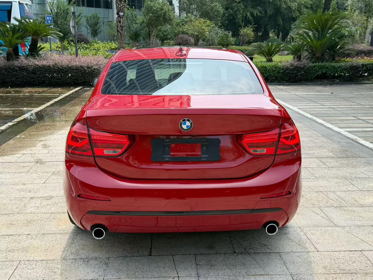 BMW 1 серии 2017 thumb 3