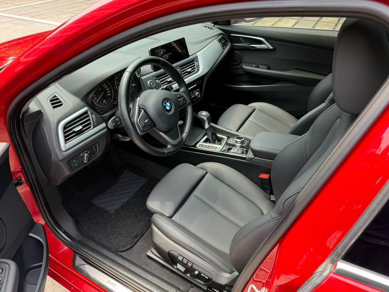 BMW 1 серии 2017 thumb 7