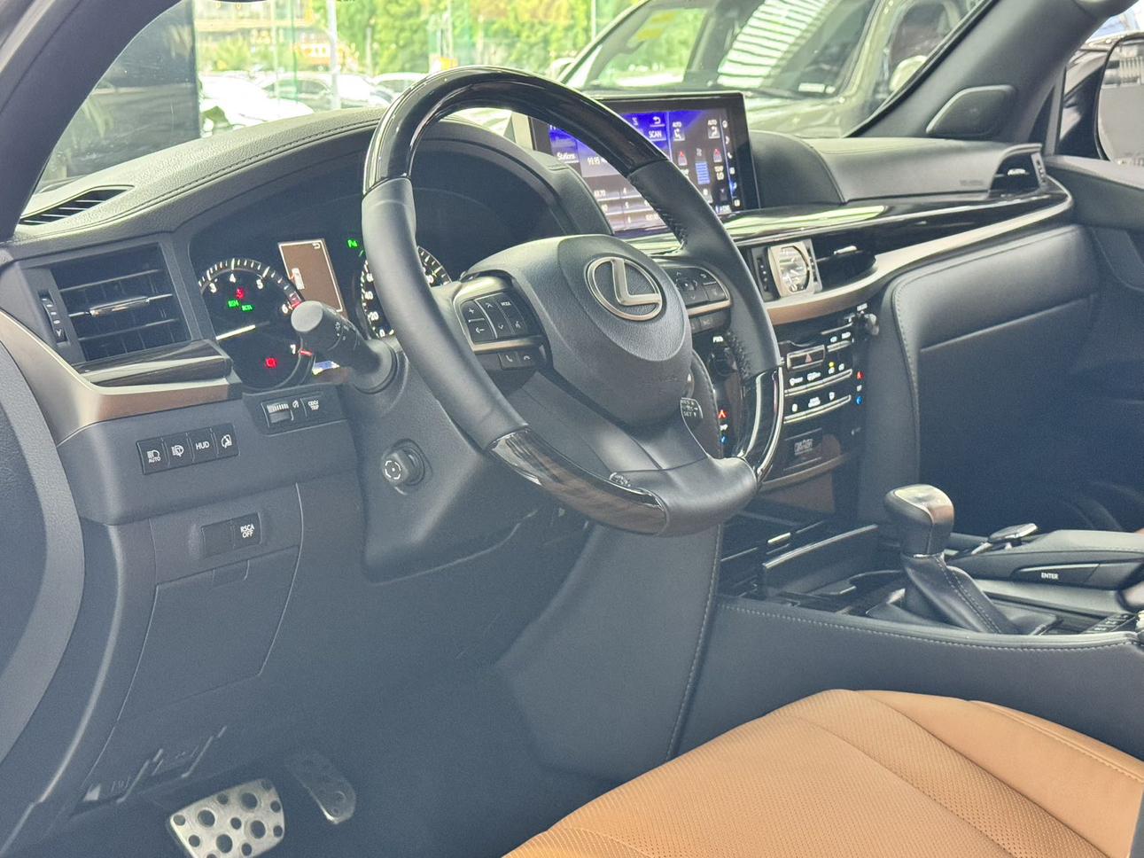 Lexus LX 2021 thumb 8