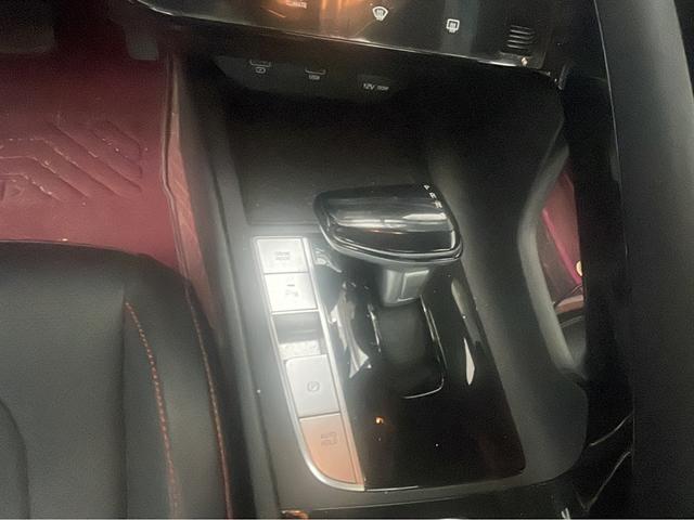 Hyundai Elantra 2022 thumb 7