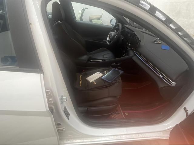 Hyundai Elantra 2022 thumb 9