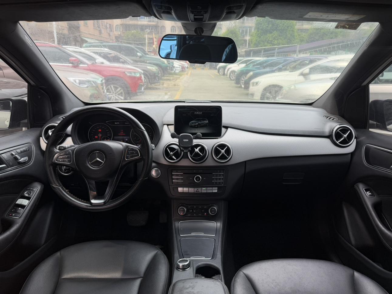 Mercedes-Benz B-Класс 2015 thumb 6