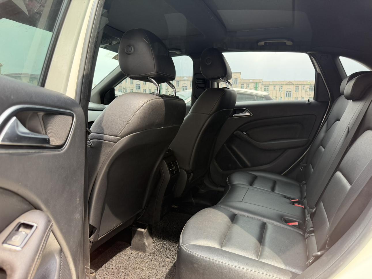 Mercedes-Benz B-Класс 2015 thumb 9