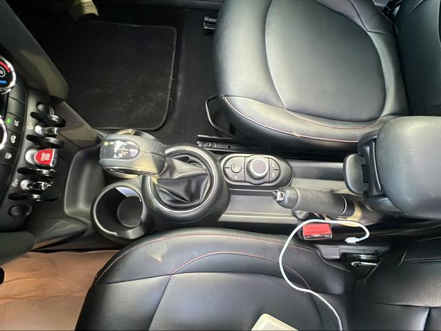 Mini Hatch 2016 thumb 9