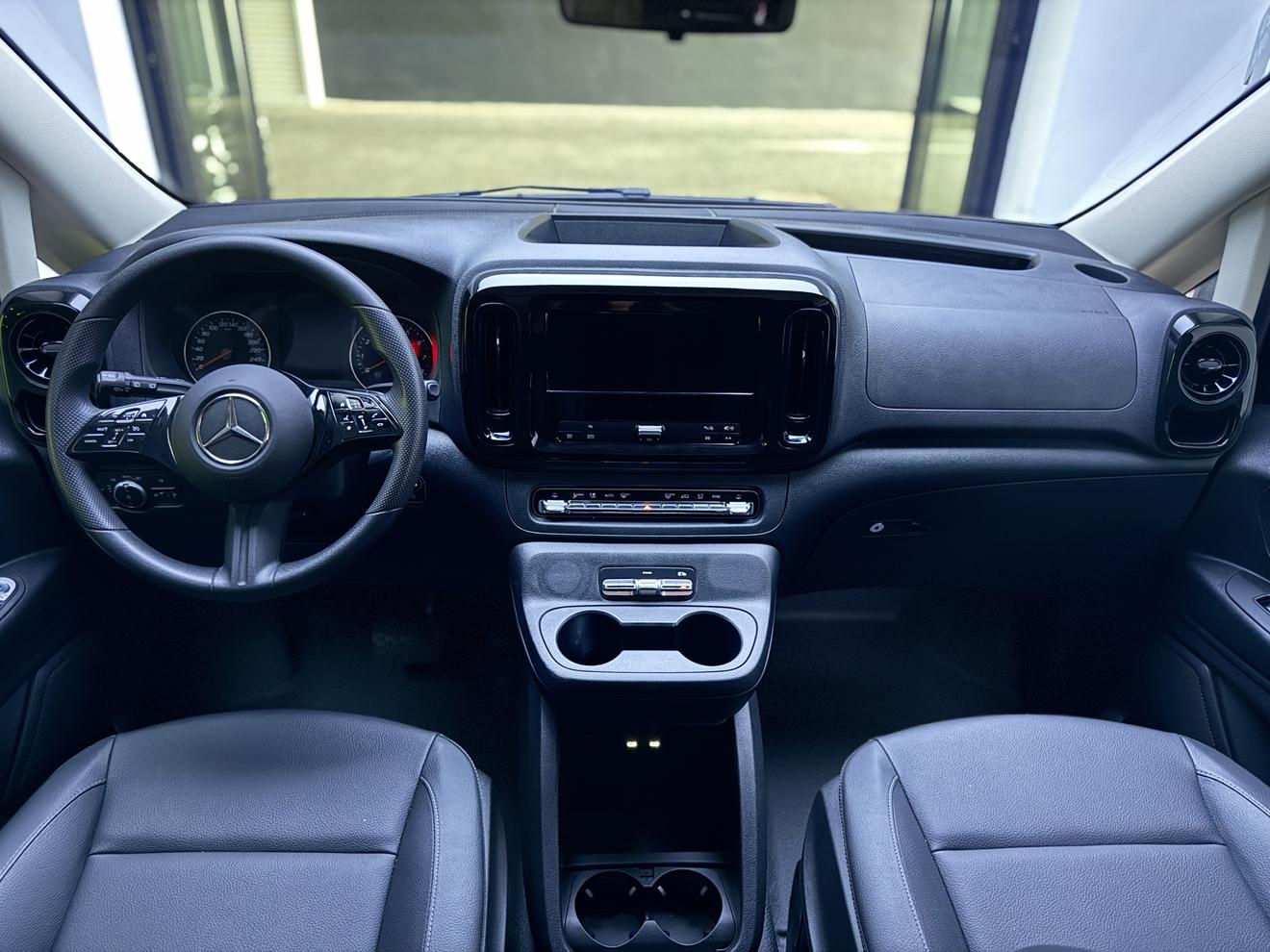 Mercedes-Benz Wei Ting 2024 thumb 4