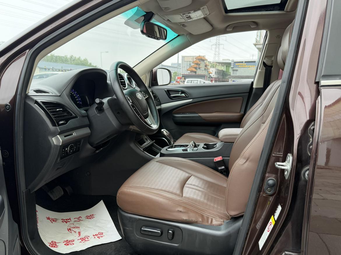 BYD S6 2015 thumb 10