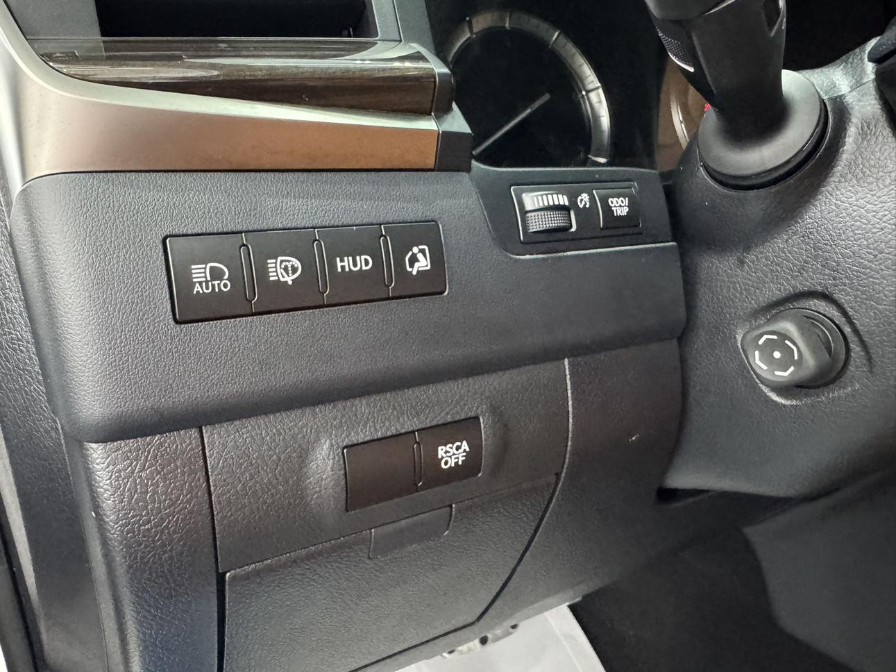 Lexus LX 2021 thumb 8