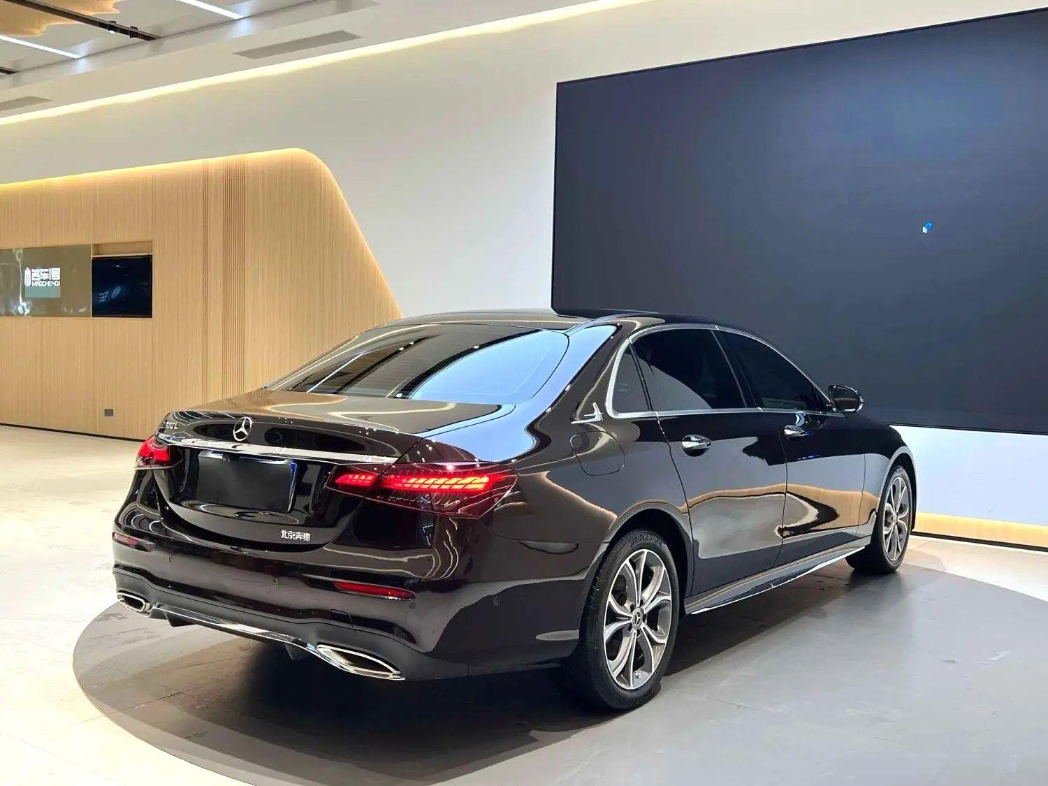 Mercedes-Benz E-Класс 2023 thumb 4