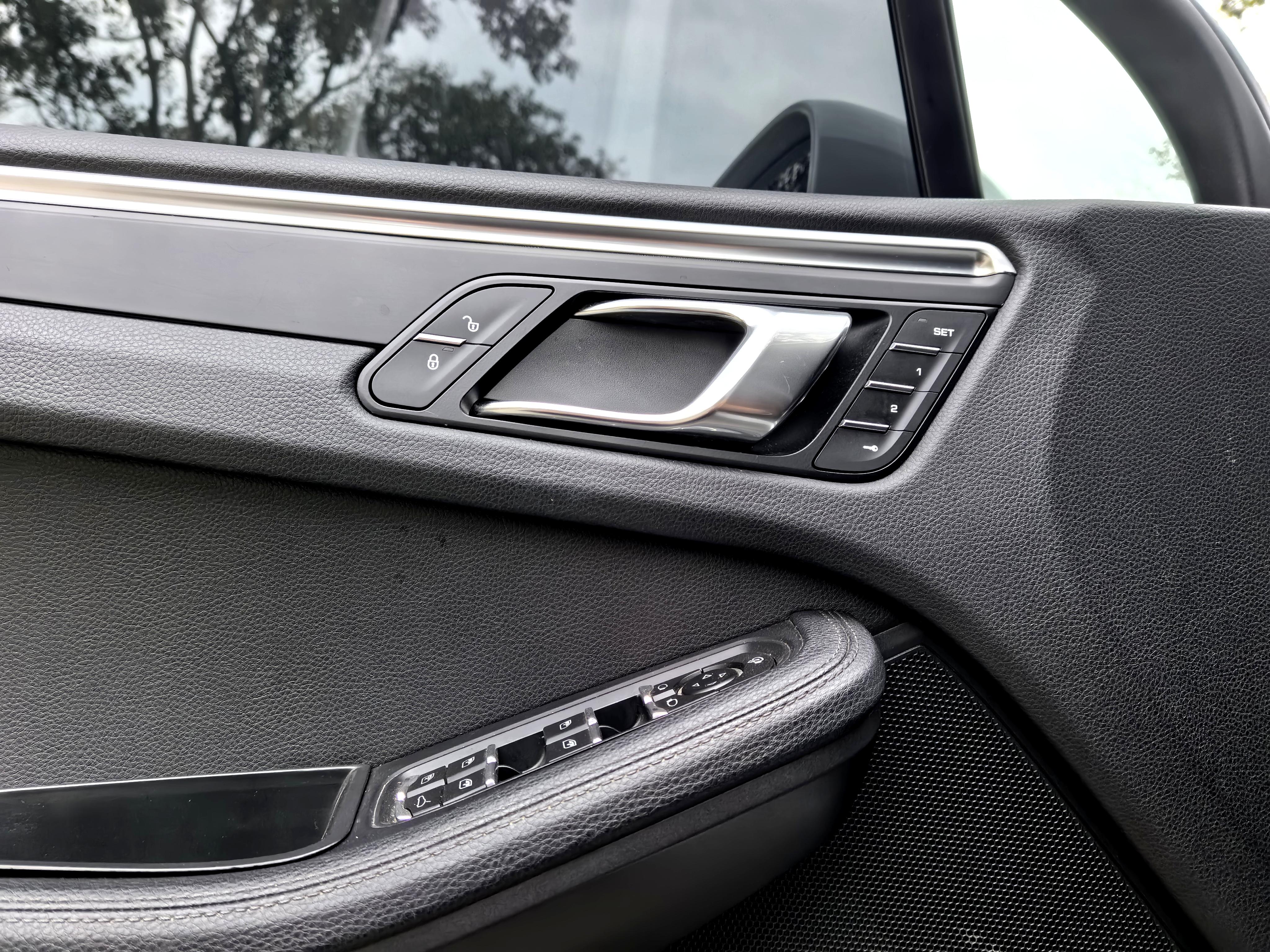 Porsche Macan 2014 thumb 7