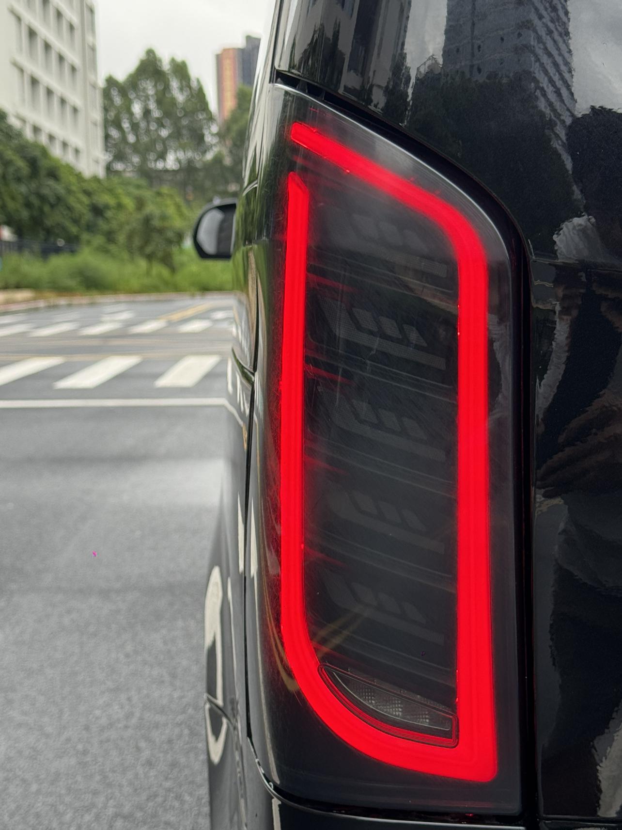 Mercedes-Benz Wei Ting 2018 thumb 8