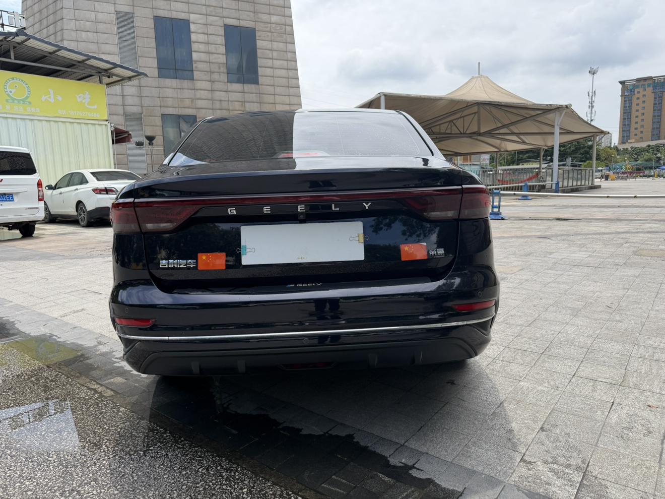 Geely Emgrand 2023 thumb 4