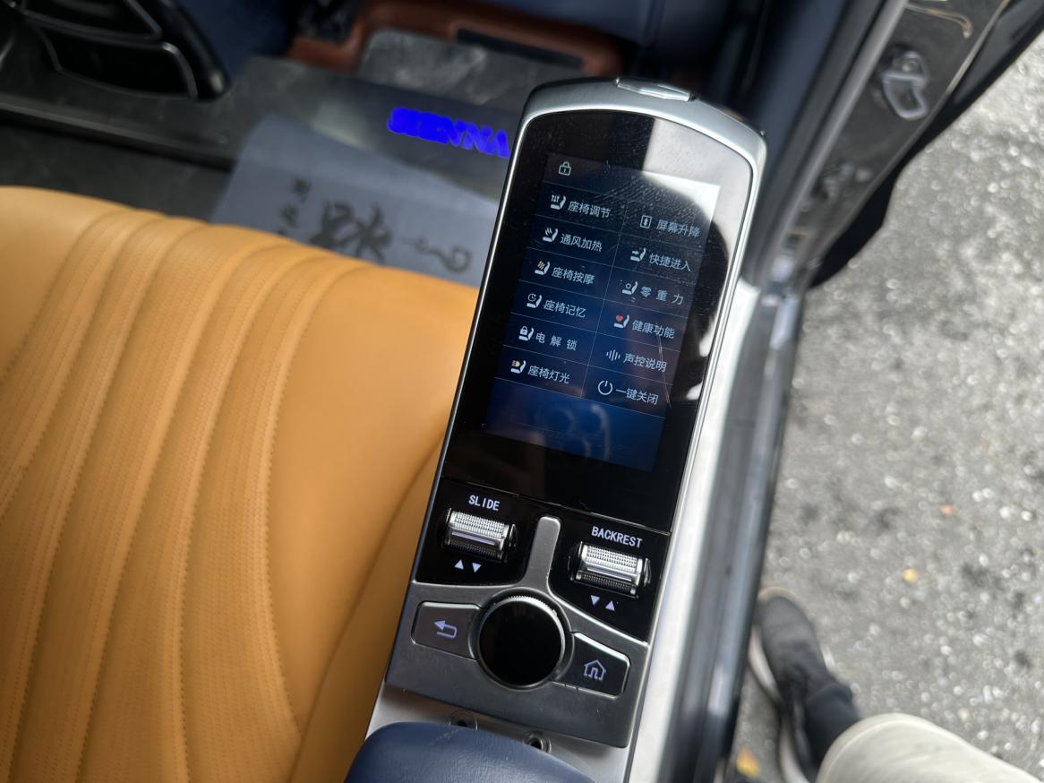 Toyota Sienna 2021 thumb 4