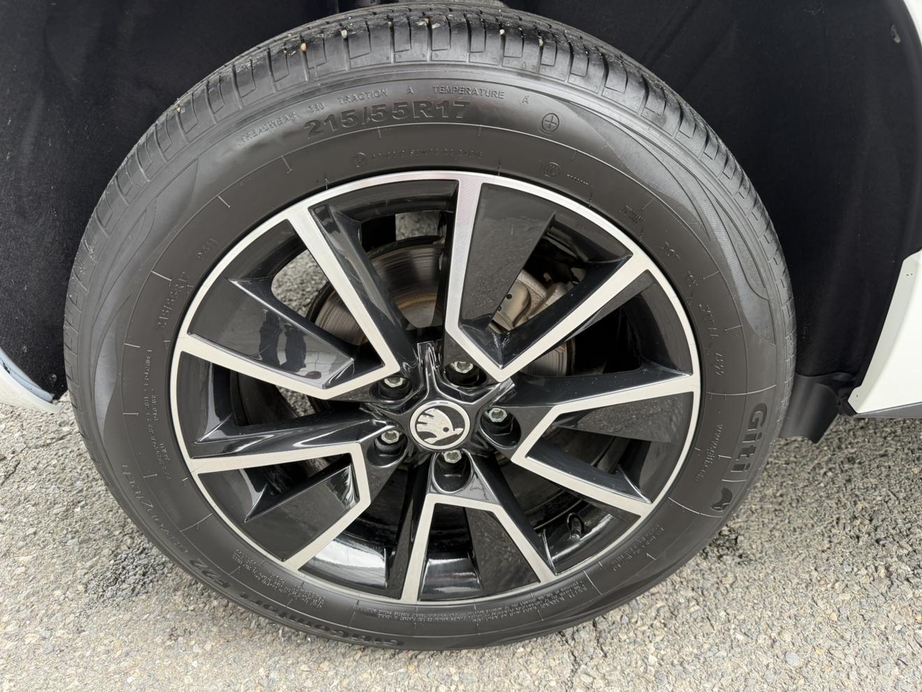 Skoda Ke Luo Ke 2023 thumb 10