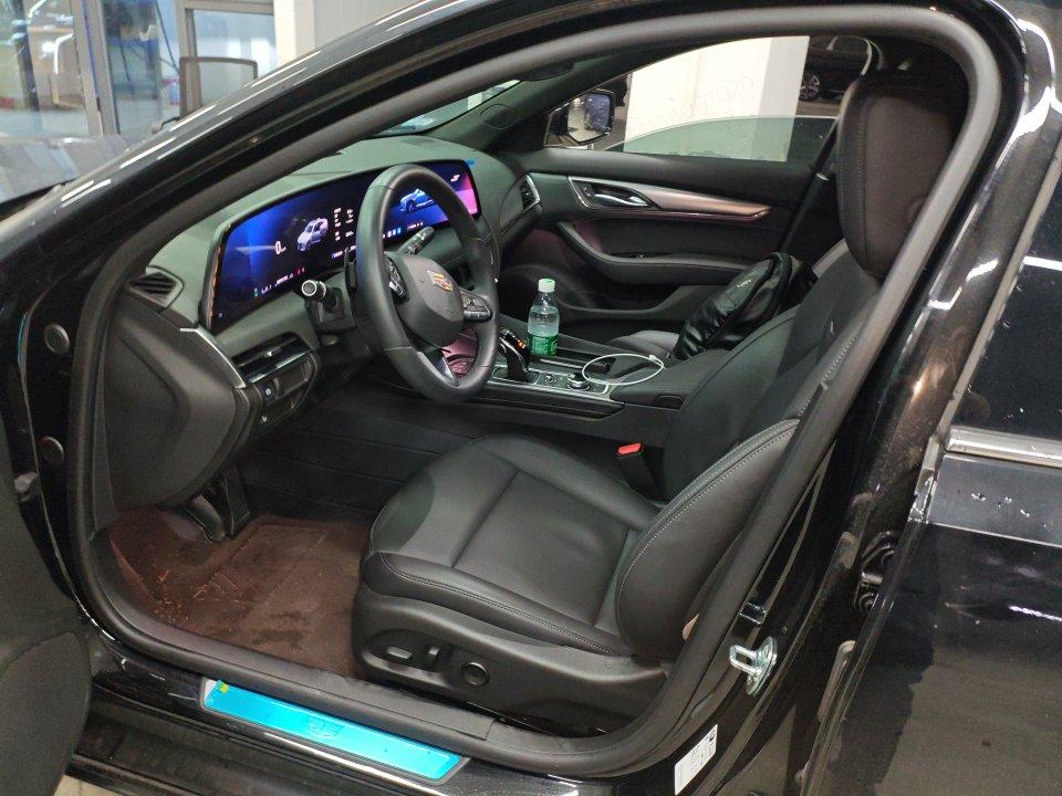 Cadillac CT5 2024 thumb 7