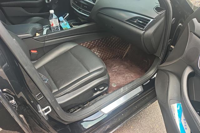 Cadillac CT5 2023 thumb 8