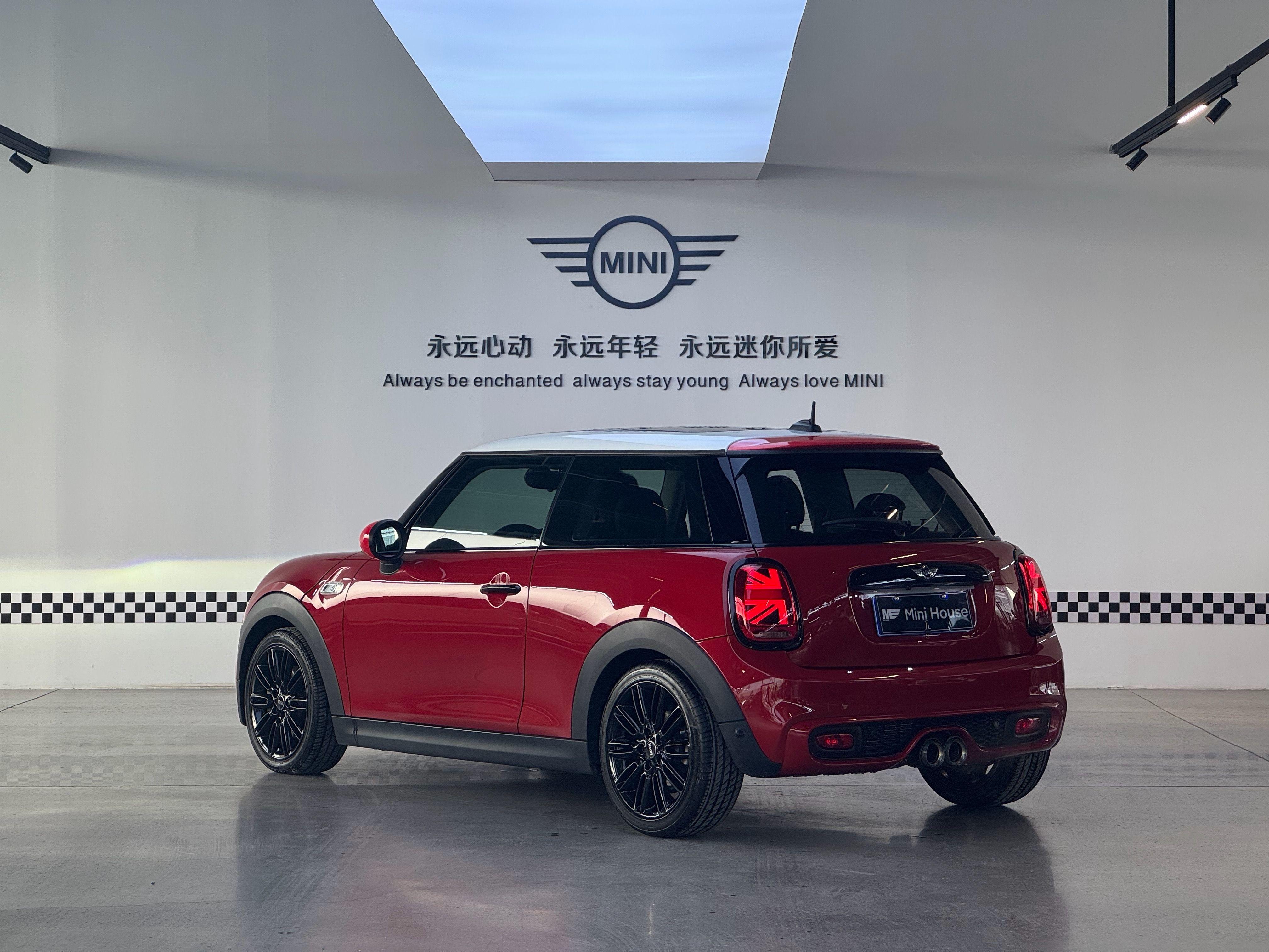 Mini Hatch 2014 thumb 3