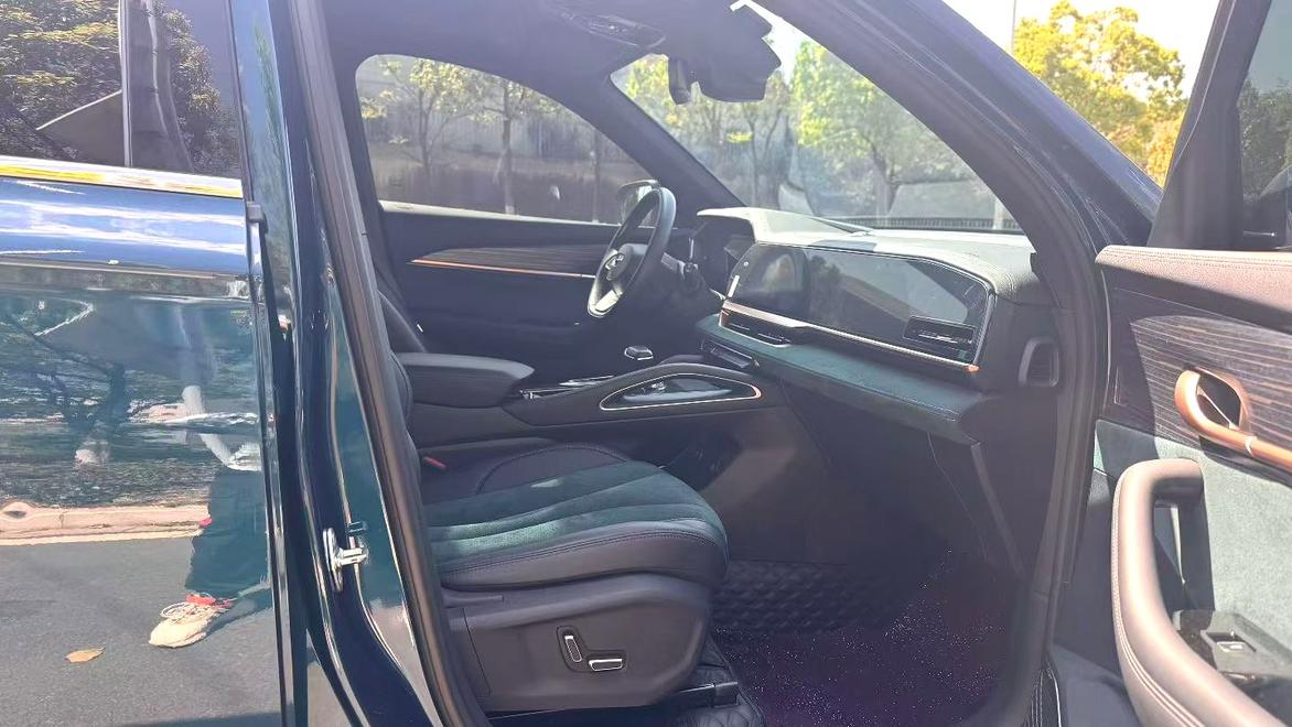 Geely Xingyue L 2021 thumb 5