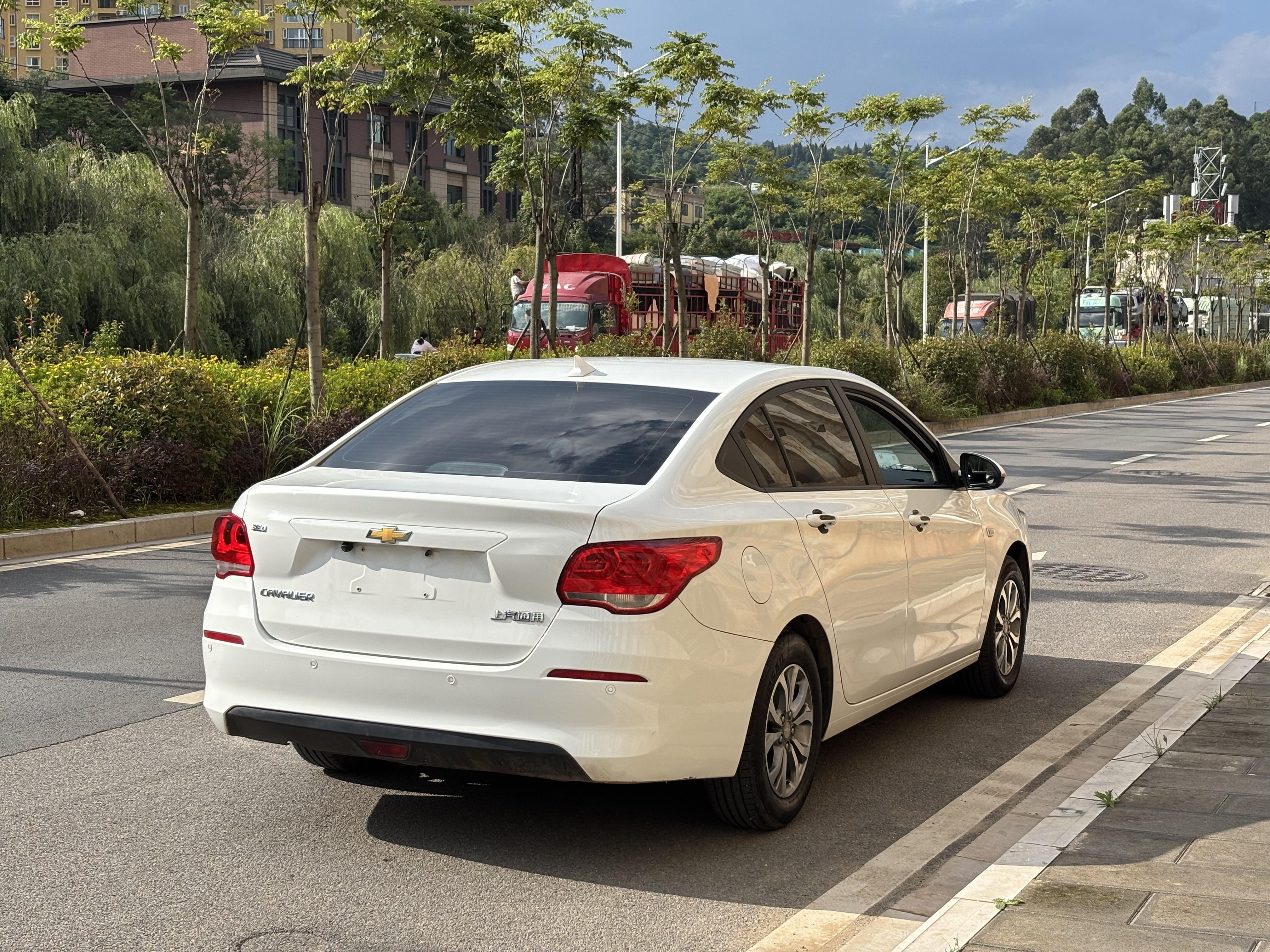 Chevrolet Cavalier 2019 thumb 4