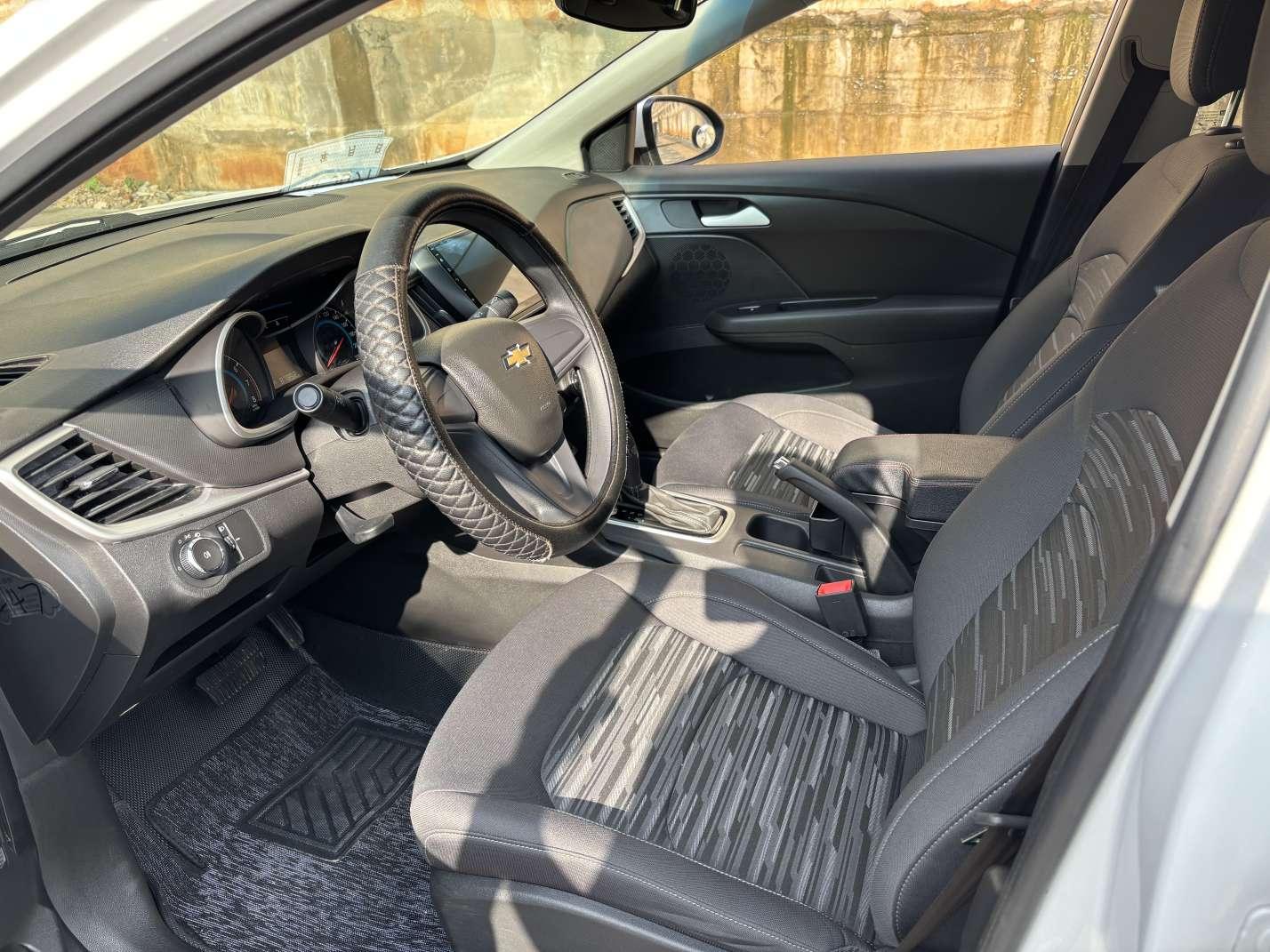 Chevrolet Cavalier 2019 thumb 6