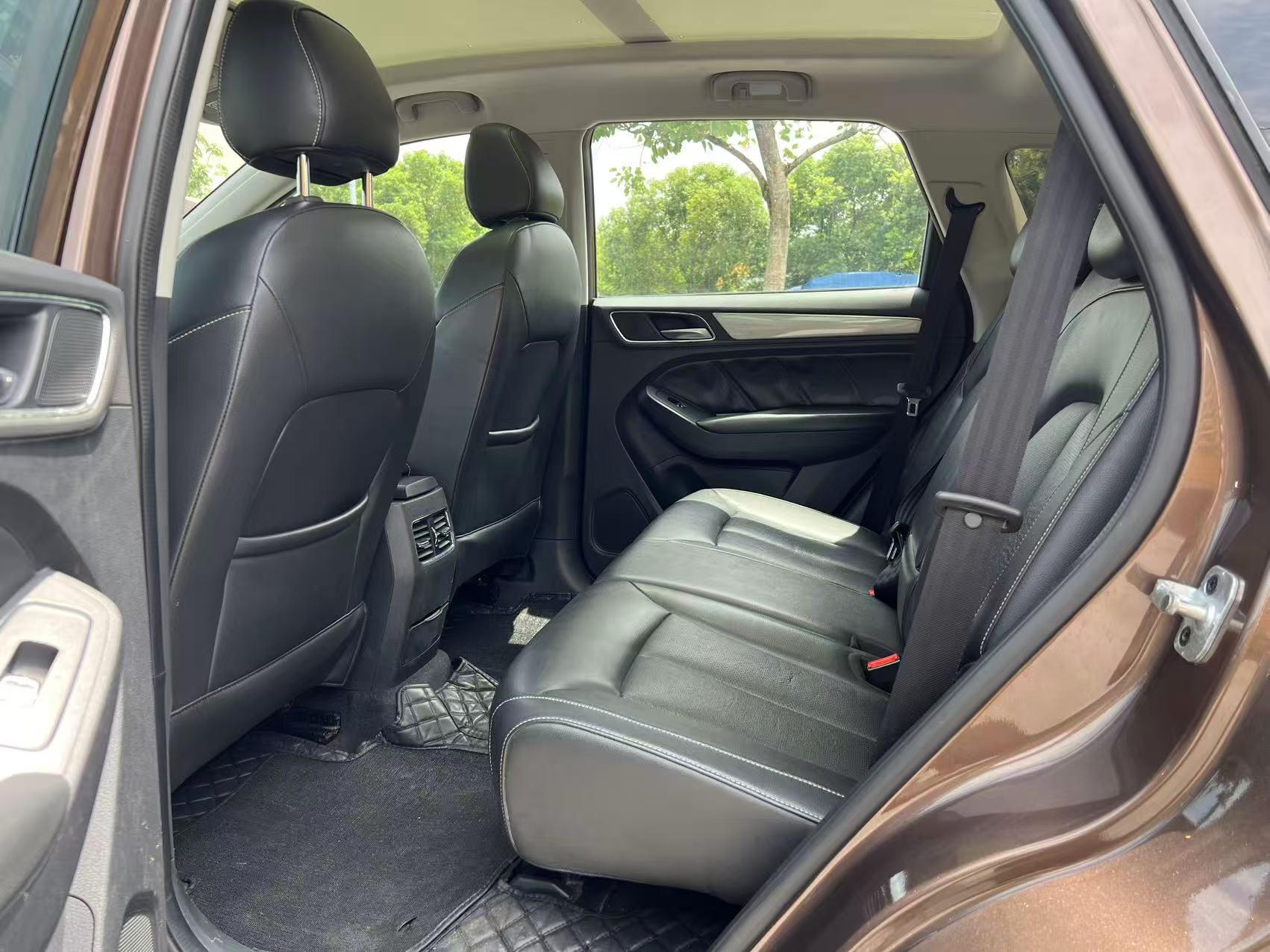 Roewe RX5 2016 thumb 9