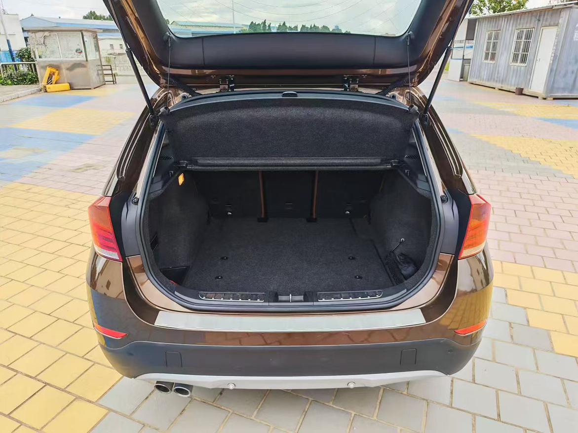 BMW X1 2015 thumb 7