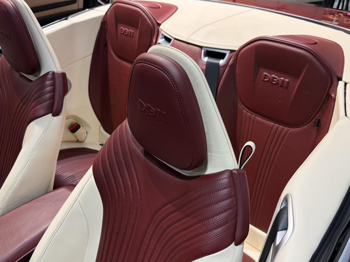 Aston Martin DB11 2020 thumb 8