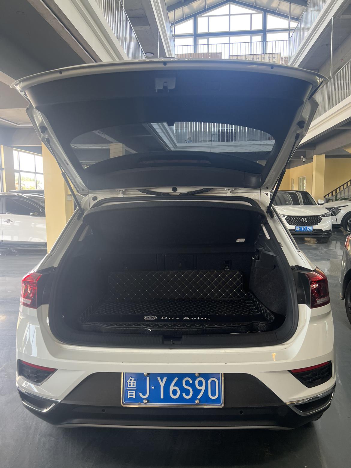 Volkswagen T-Roc 2022 thumb 10