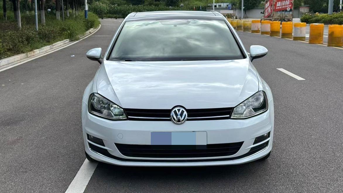 Volkswagen Golf Sportsvan 2015 thumb 9