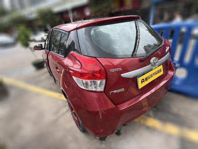 Toyota Yaris 2015 thumb 2