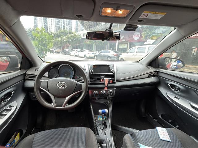 Toyota Yaris 2015 thumb 3