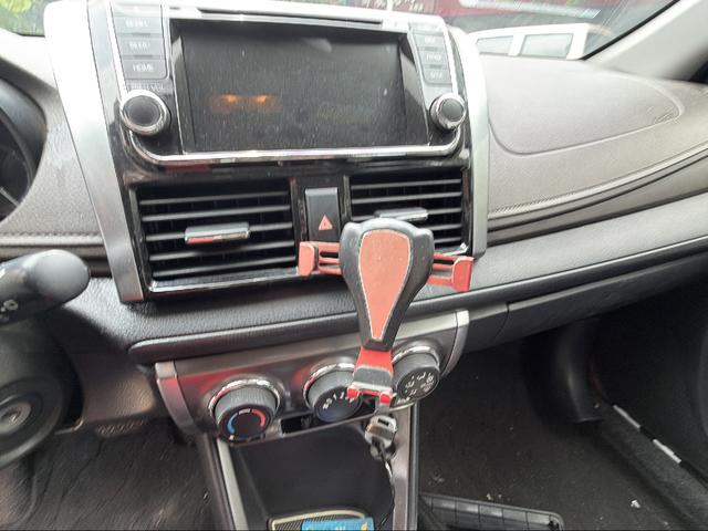 Toyota Yaris 2015 thumb 6