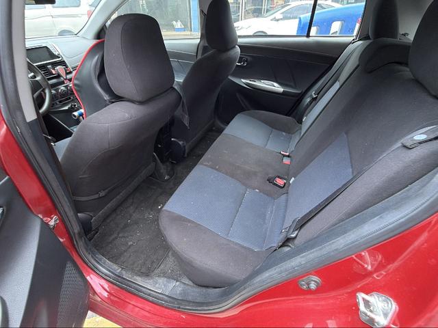 Toyota Yaris 2015 thumb 10