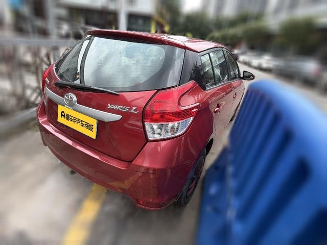 Toyota Yaris 2015 thumb 12