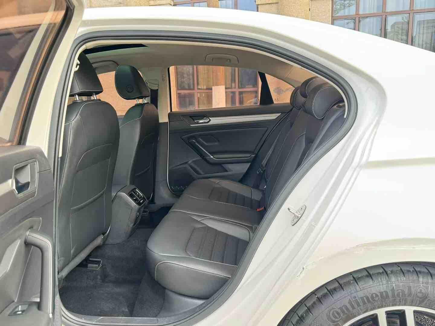 Volkswagen Lamando 2019 thumb 7