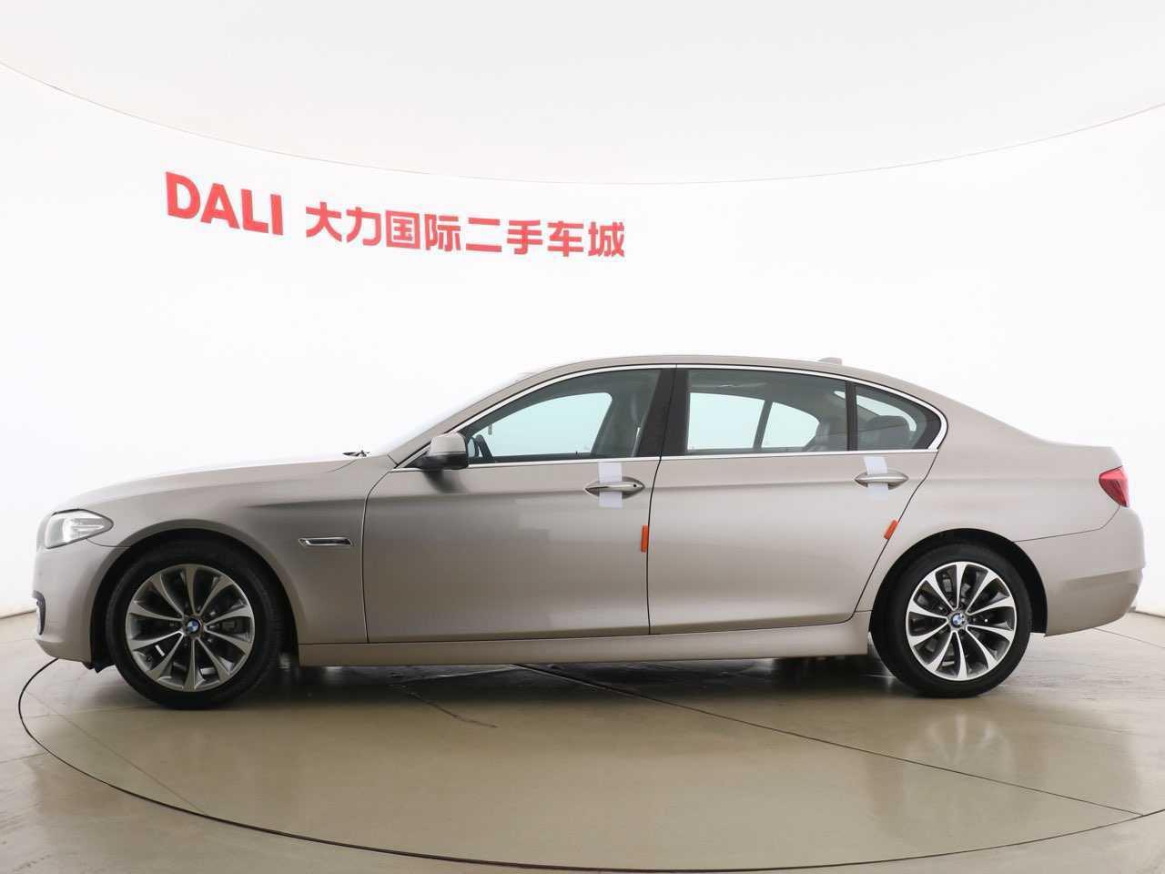BMW 5 серии 2017 thumb 2