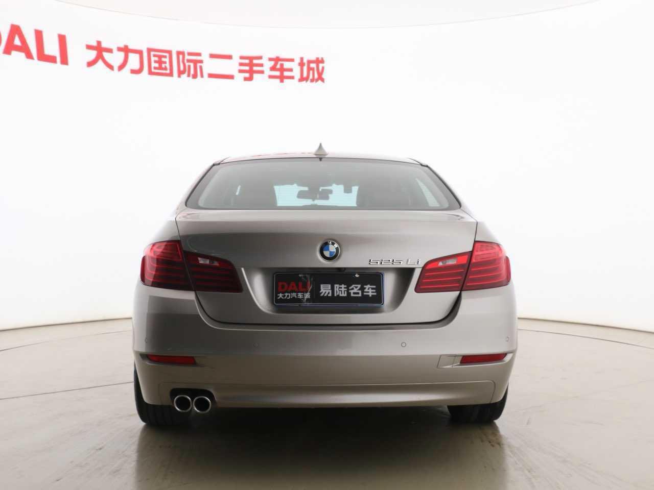 BMW 5 серии 2017 thumb 4