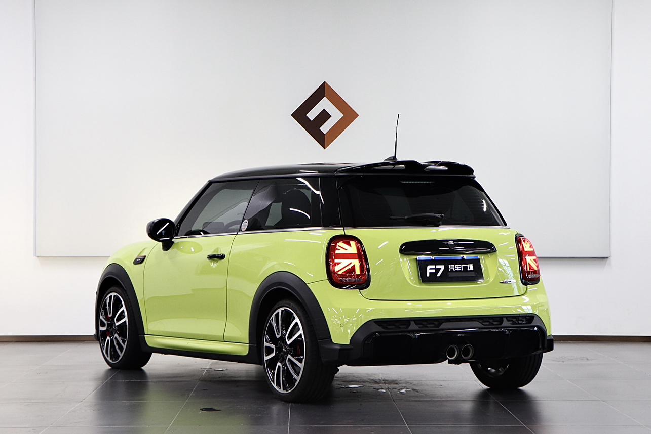 Mini Hatch 2022 thumb 3