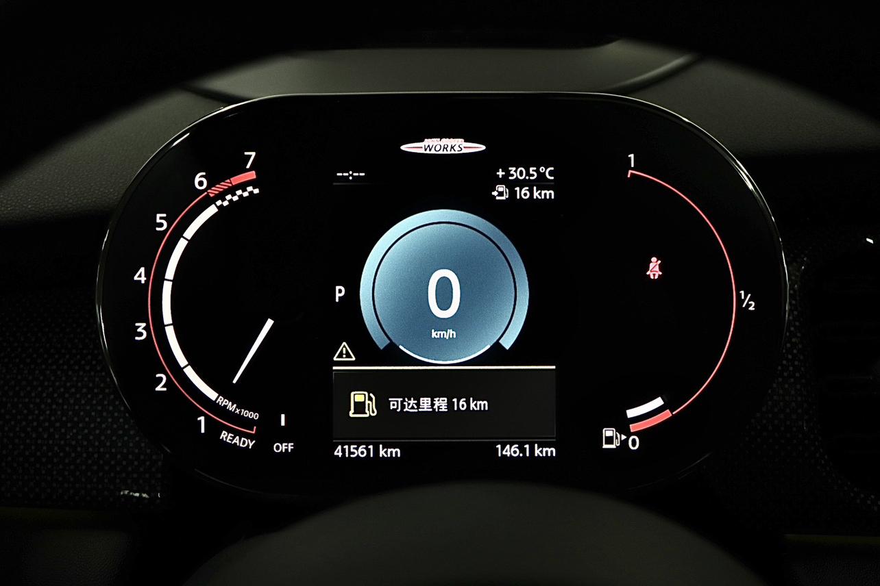 Mini Hatch 2022 thumb 11
