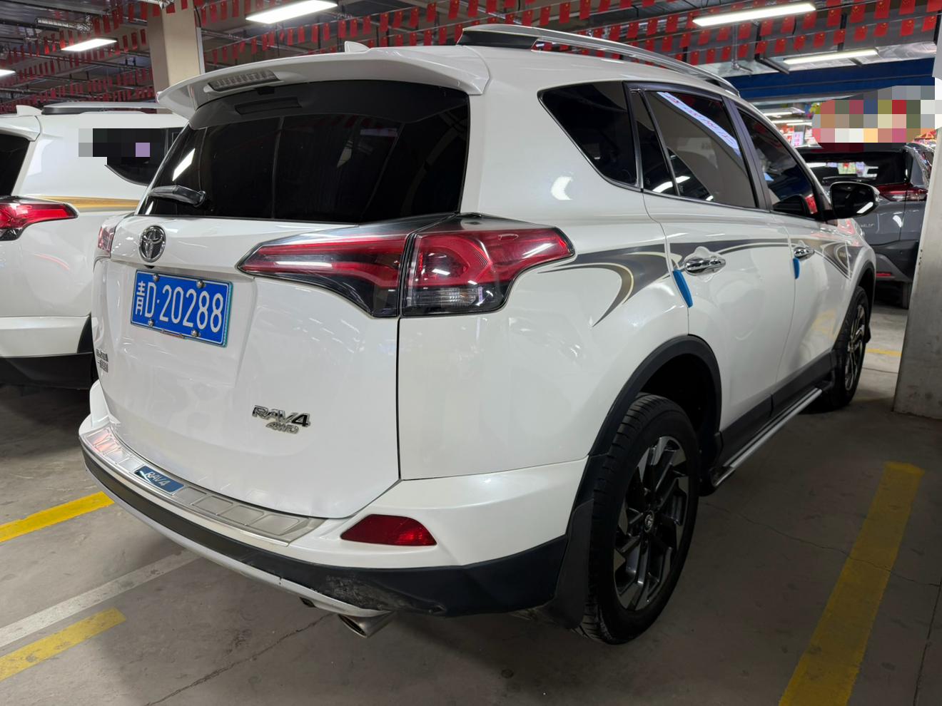 Toyota RAV4 2016 thumb 3