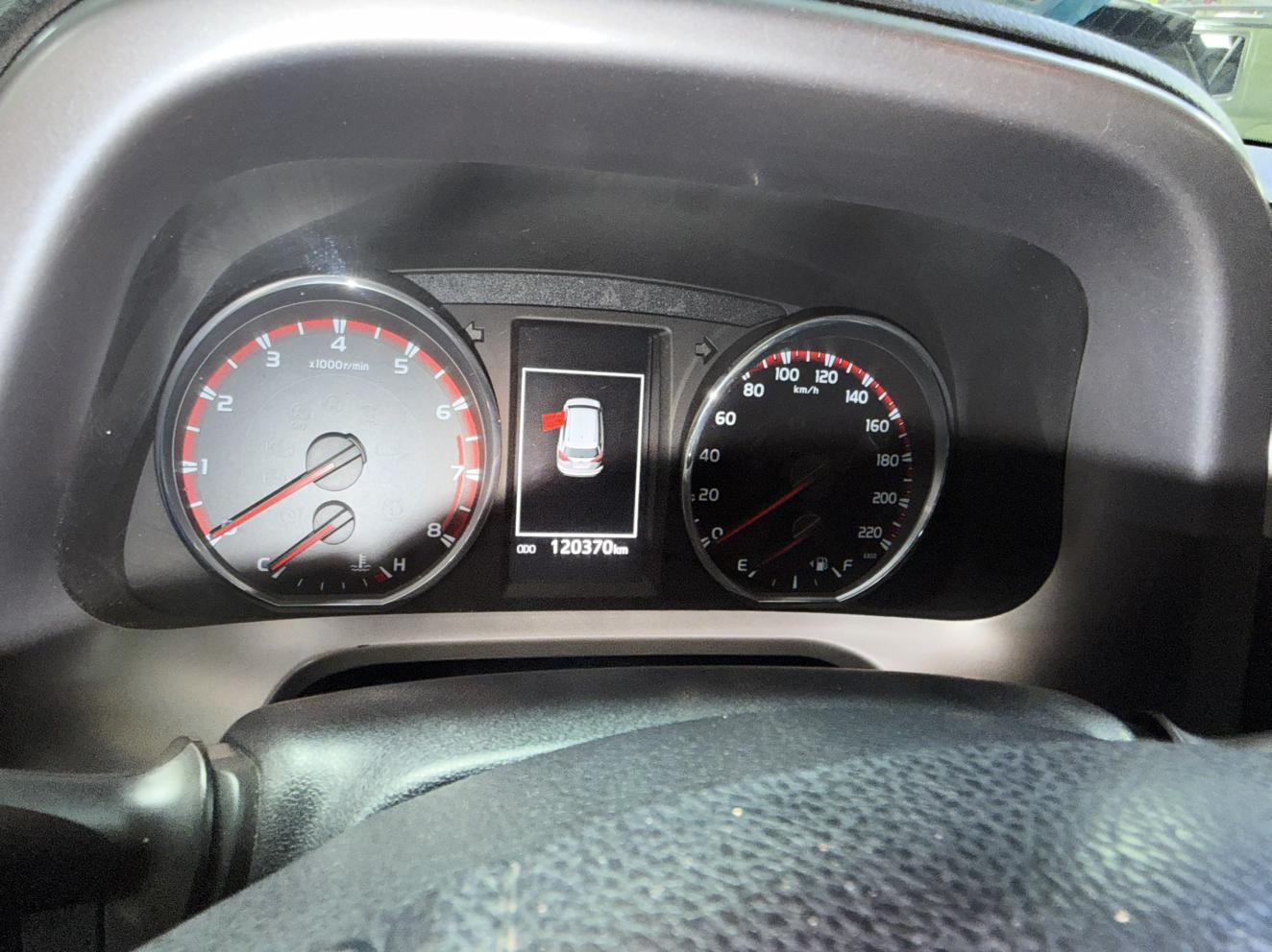 Toyota RAV4 2016 thumb 11