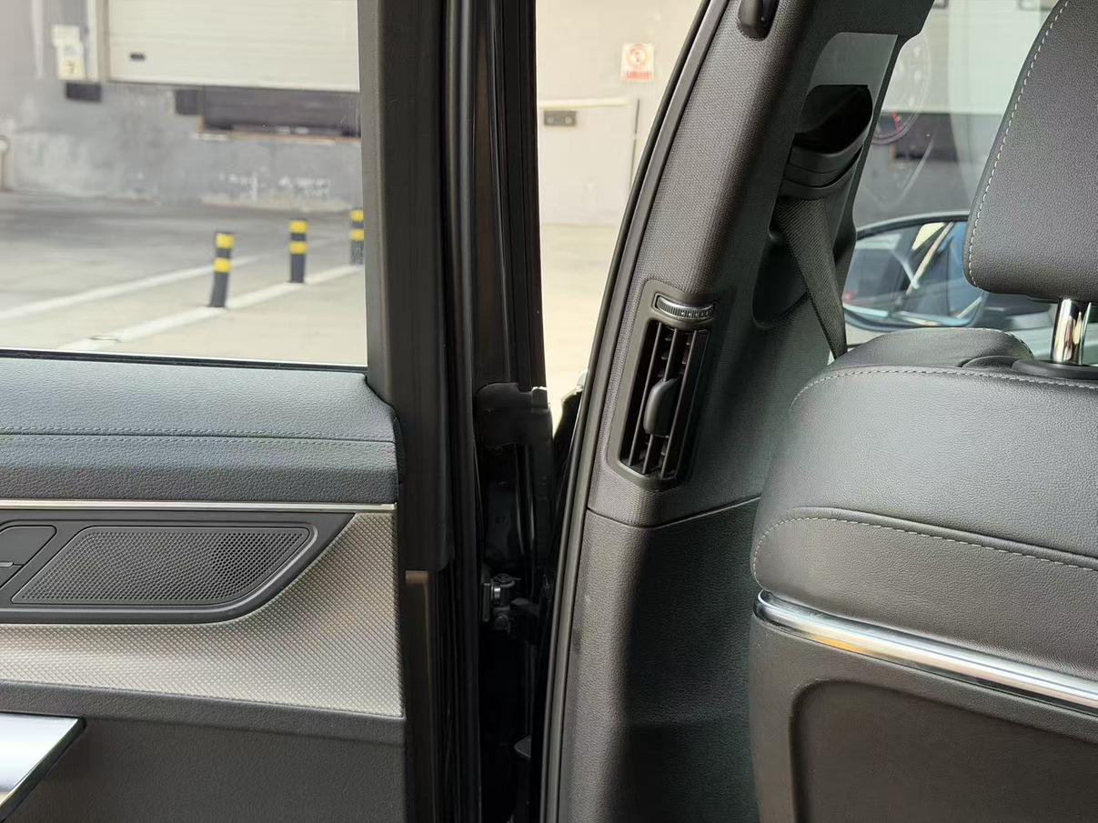 Audi A6 2022 thumb 9