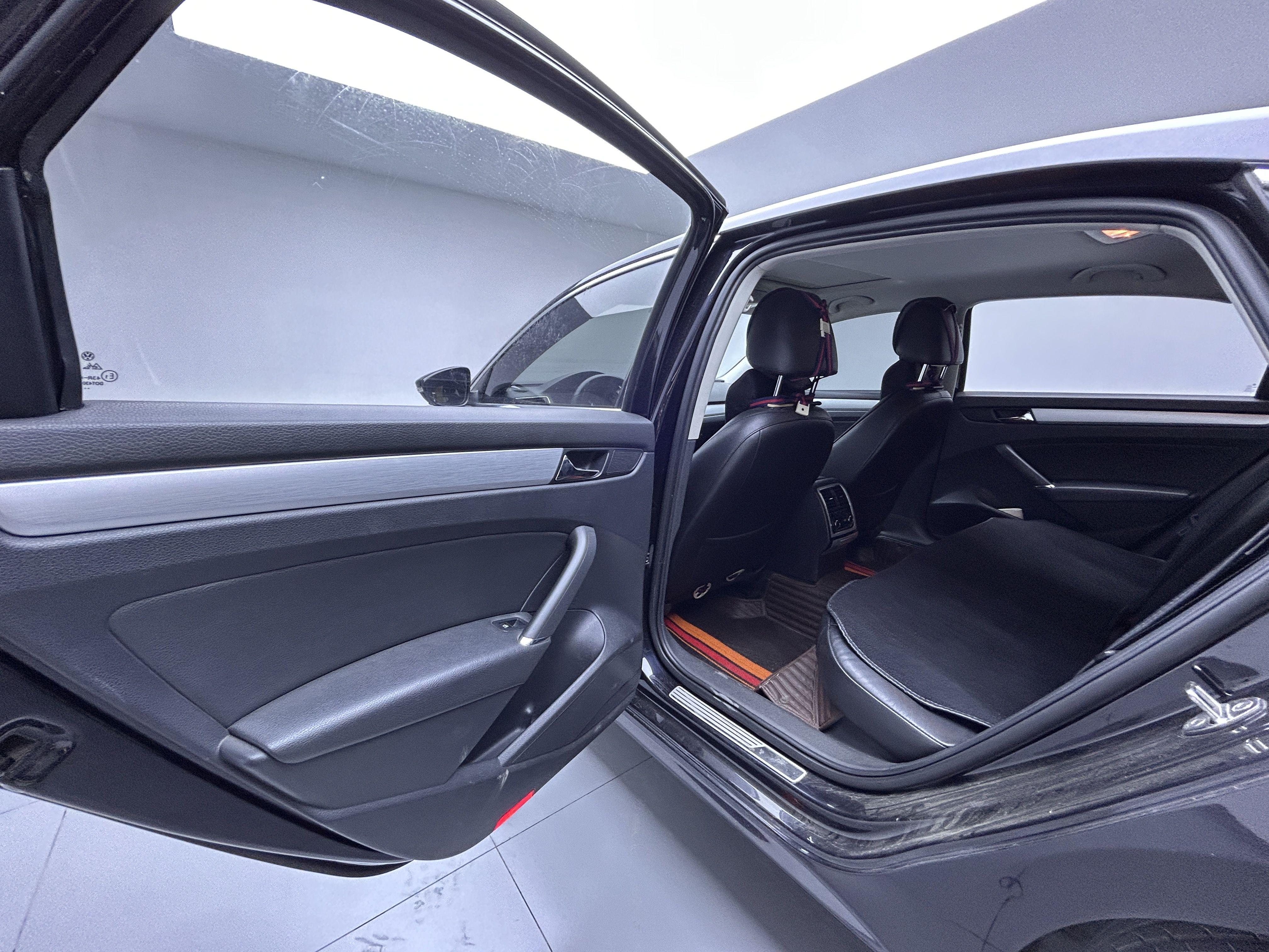 Volkswagen Passat (North America and China) 2014 thumb 4