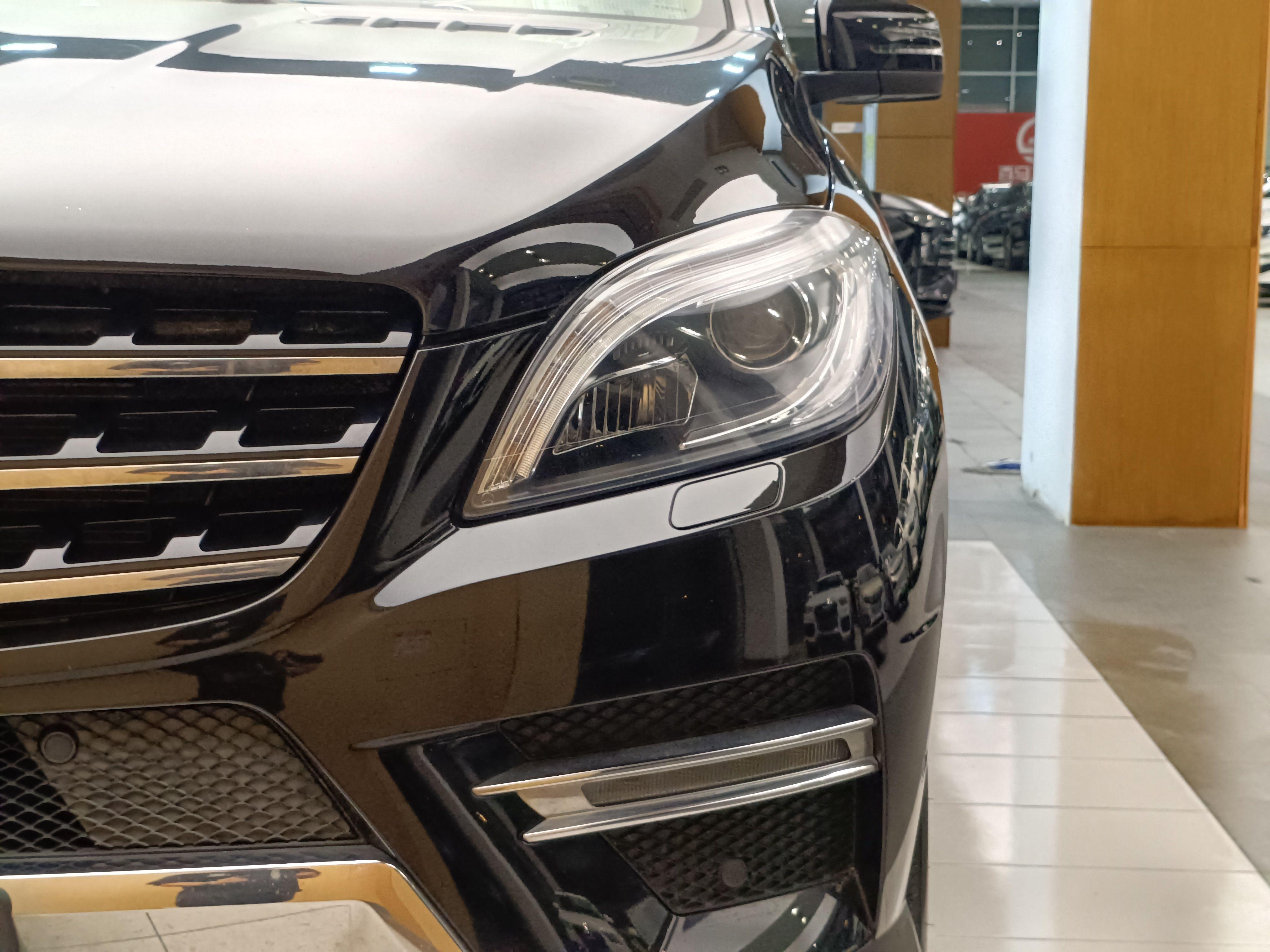 Mercedes-Benz M-Класс 2015 thumb 8
