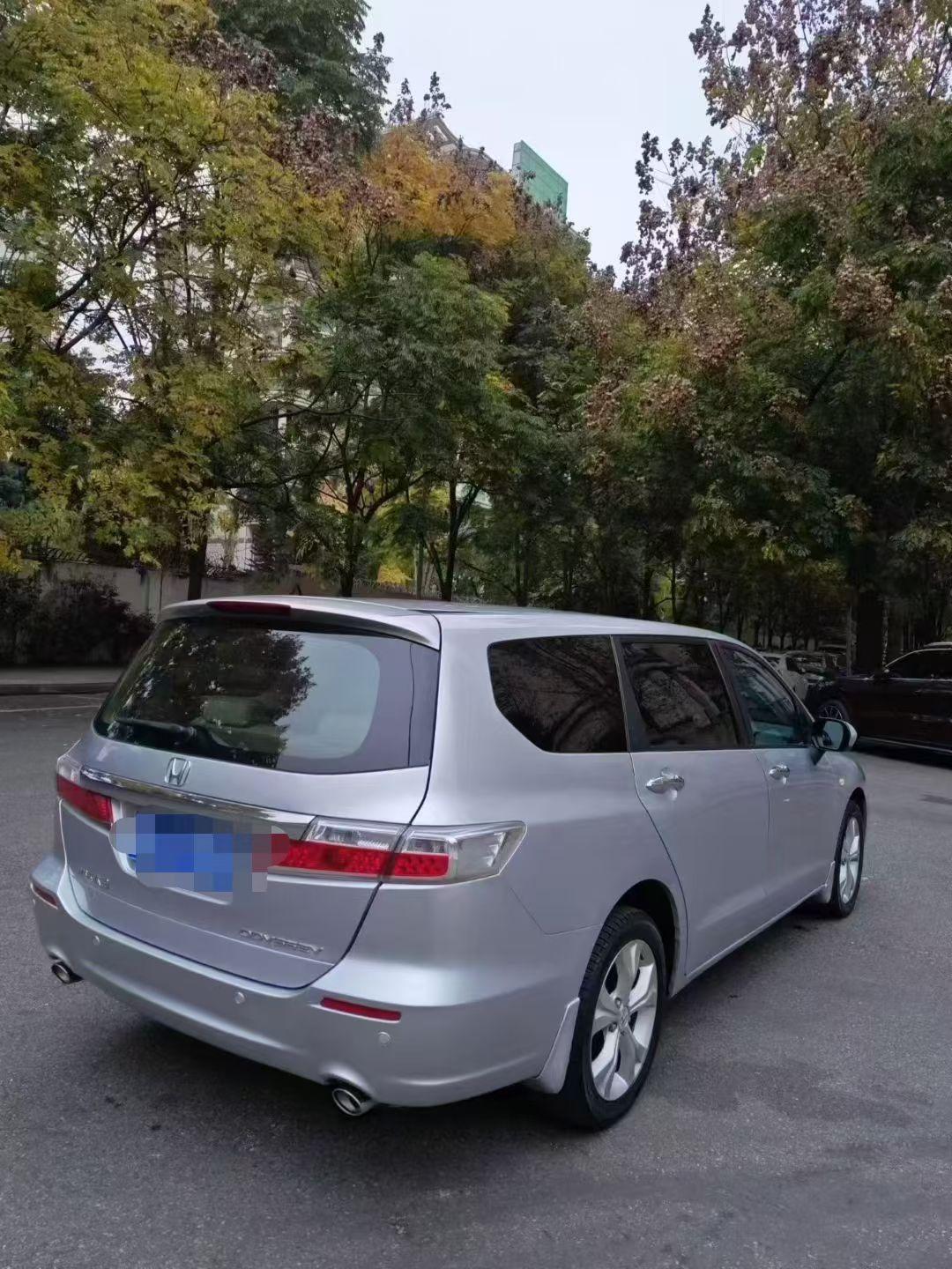Honda Odyssey 2013 thumb 3