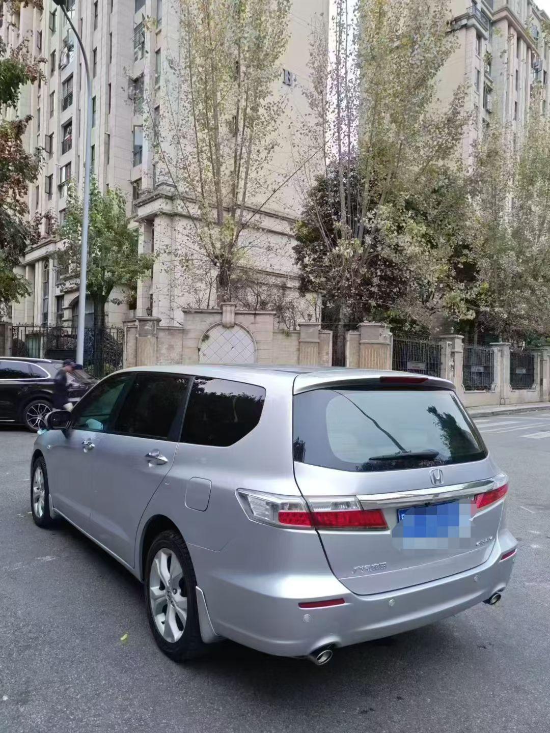 Honda Odyssey 2013 thumb 12